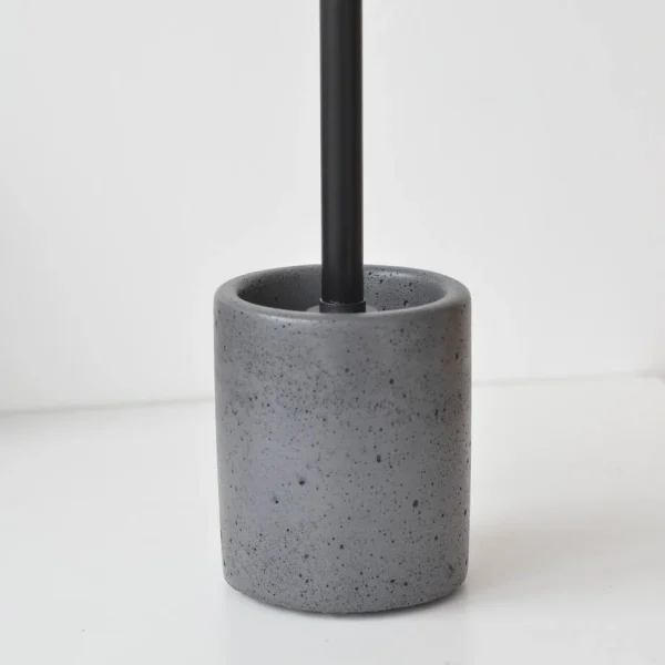 Йоржик для унітаза з бетону