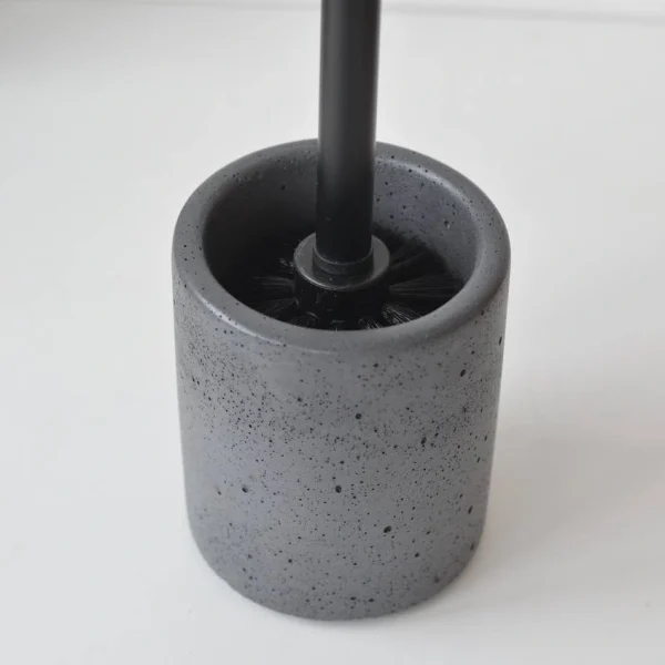 Йоржик для унітаза з бетону